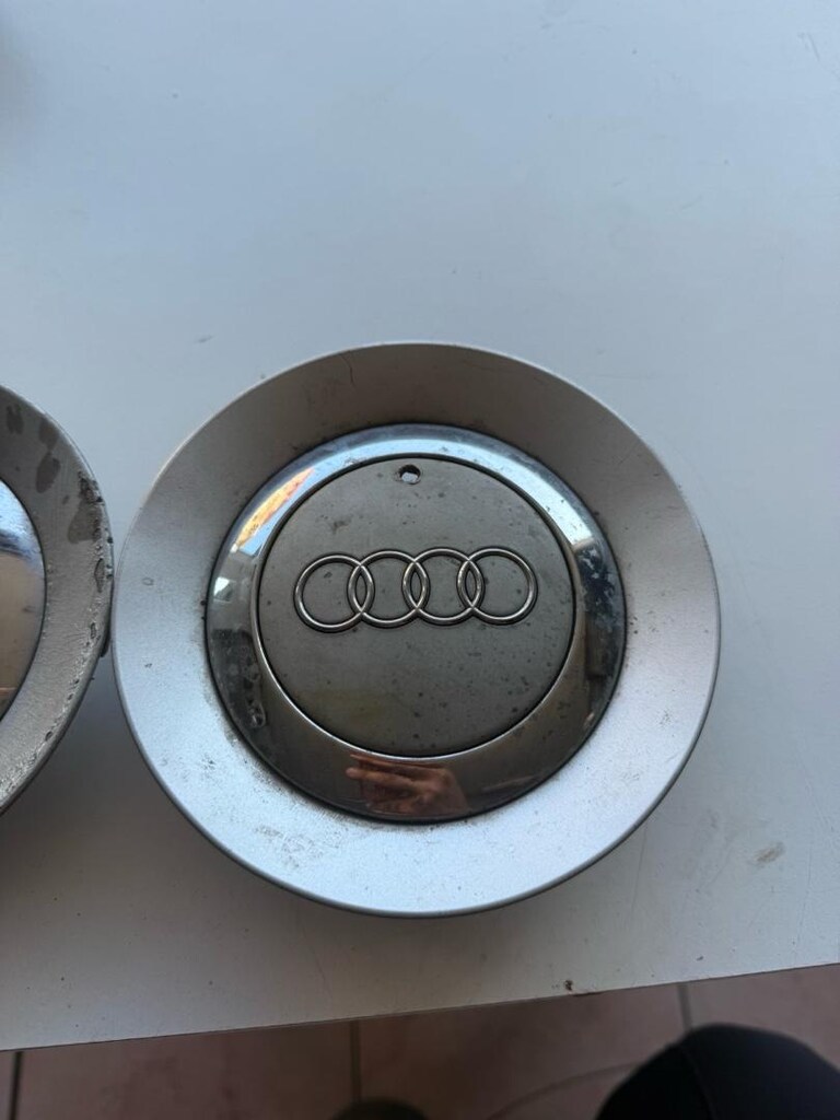 Audi Jant Göbeği - 3