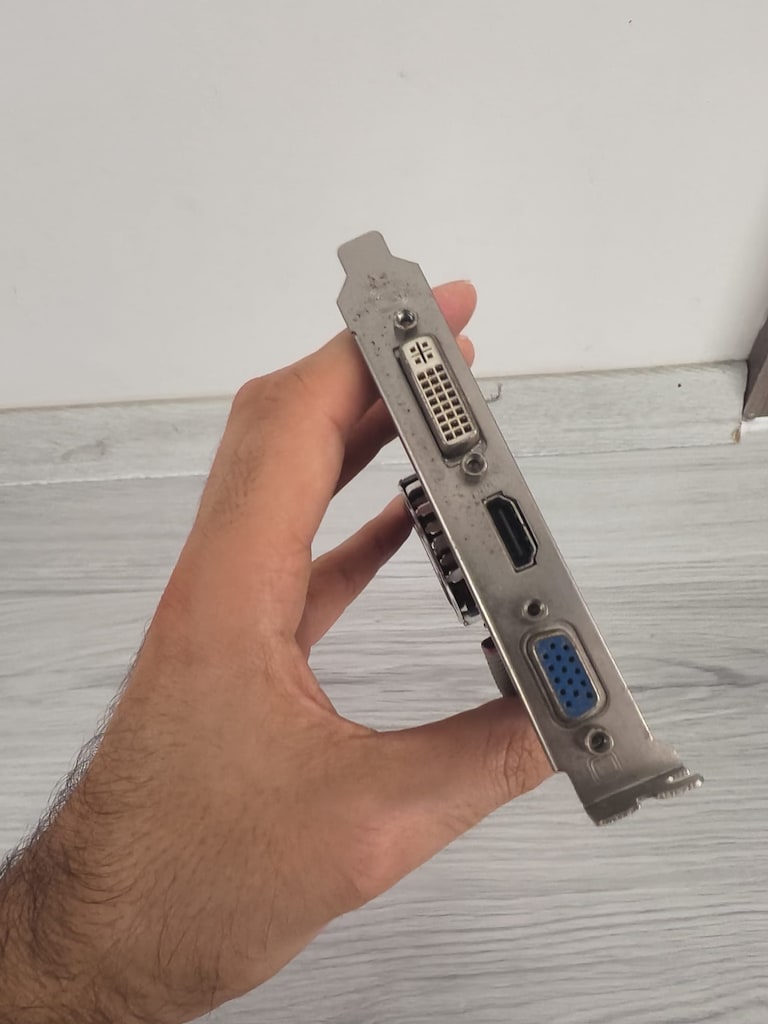 HDMİ ÇIKIŞLI EKRAN KARTI - 3