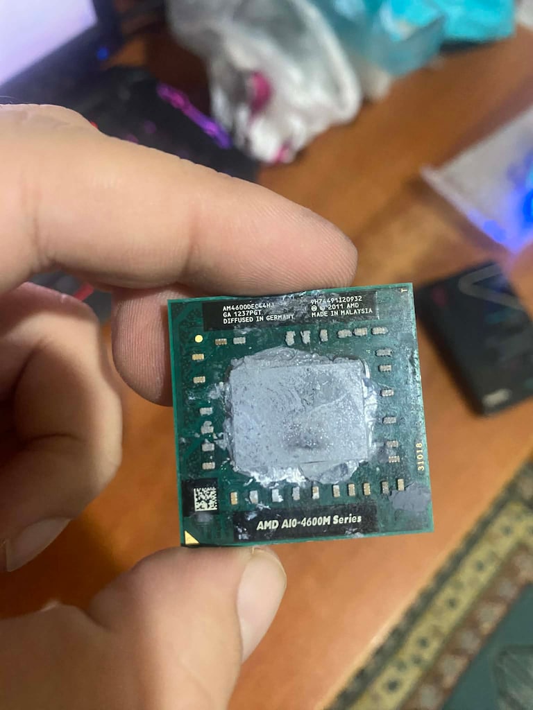 AMD A10-4600M Laptop İşlemcisi - 4