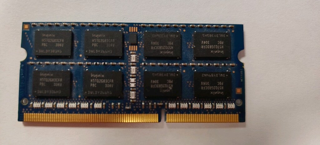 Hynix DDR3 Ram 4gb 2Rx8 PC3- 12800S - 11 - 12 - F3 - 2