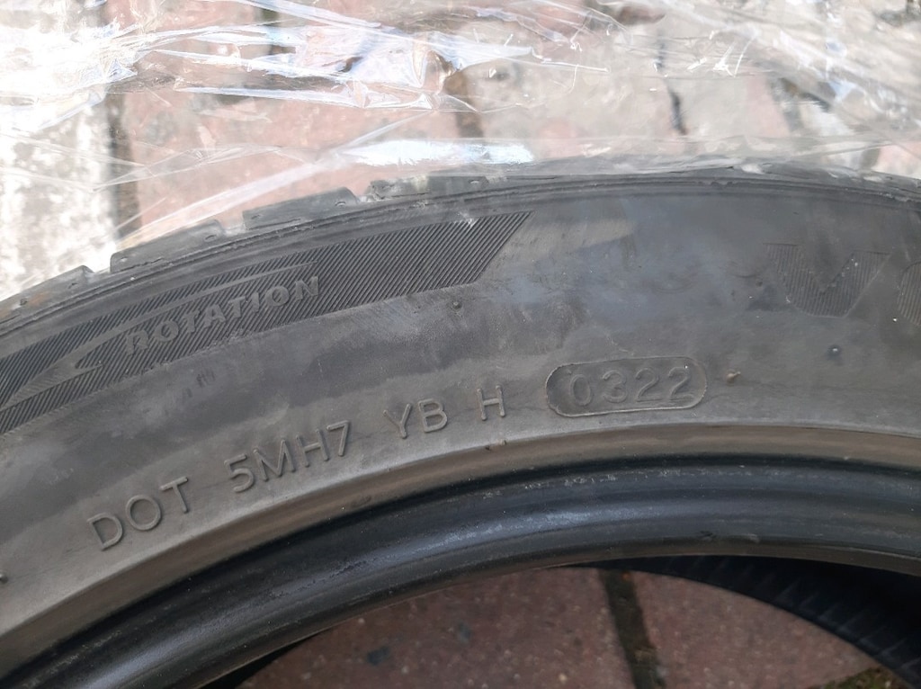 245 45 19 HANKOOK LASTİK V12 EVO 2 - 3