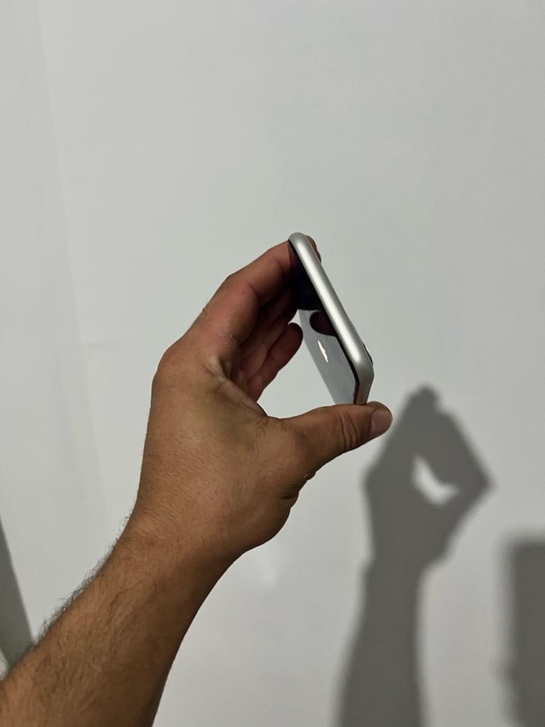 iPhone 11 Türkiye cihazı 64 gb faceid trutone aktif ekran Deyisen - 5
