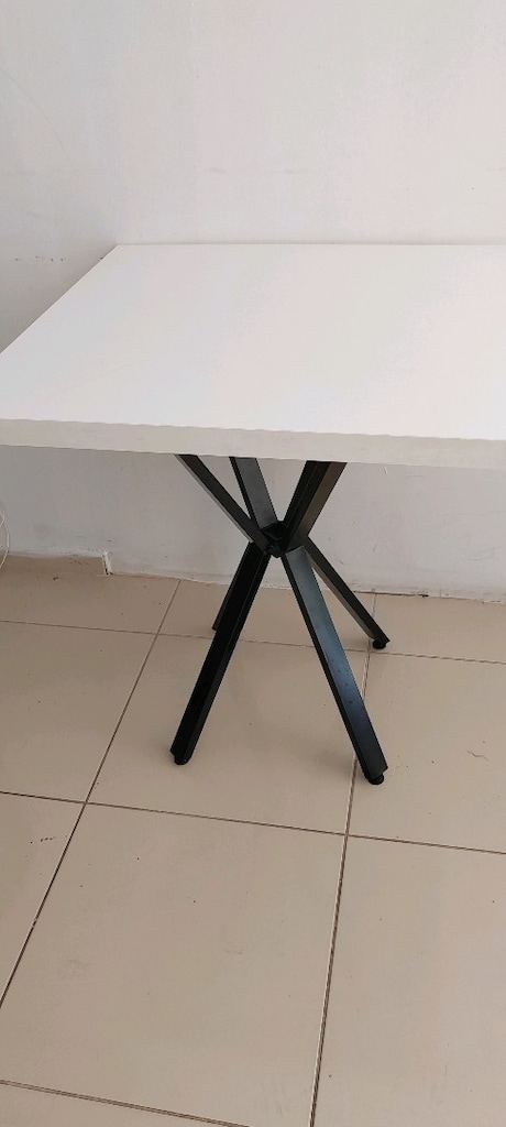 70x70 Kare Masa – Yeni Gibi – 4 Adet - 4
