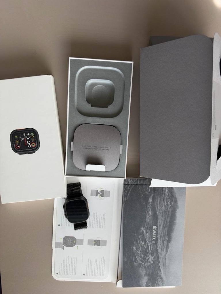Apple Watch Ultra 2 Titanyum Milano Loop Kordon - 5