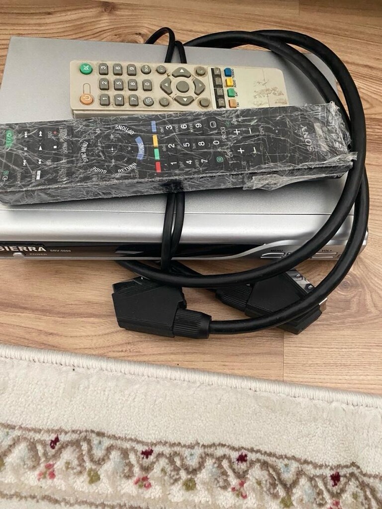 Sony Bravia 80 cm Ful Hd wifi Tv Memurdan - 8