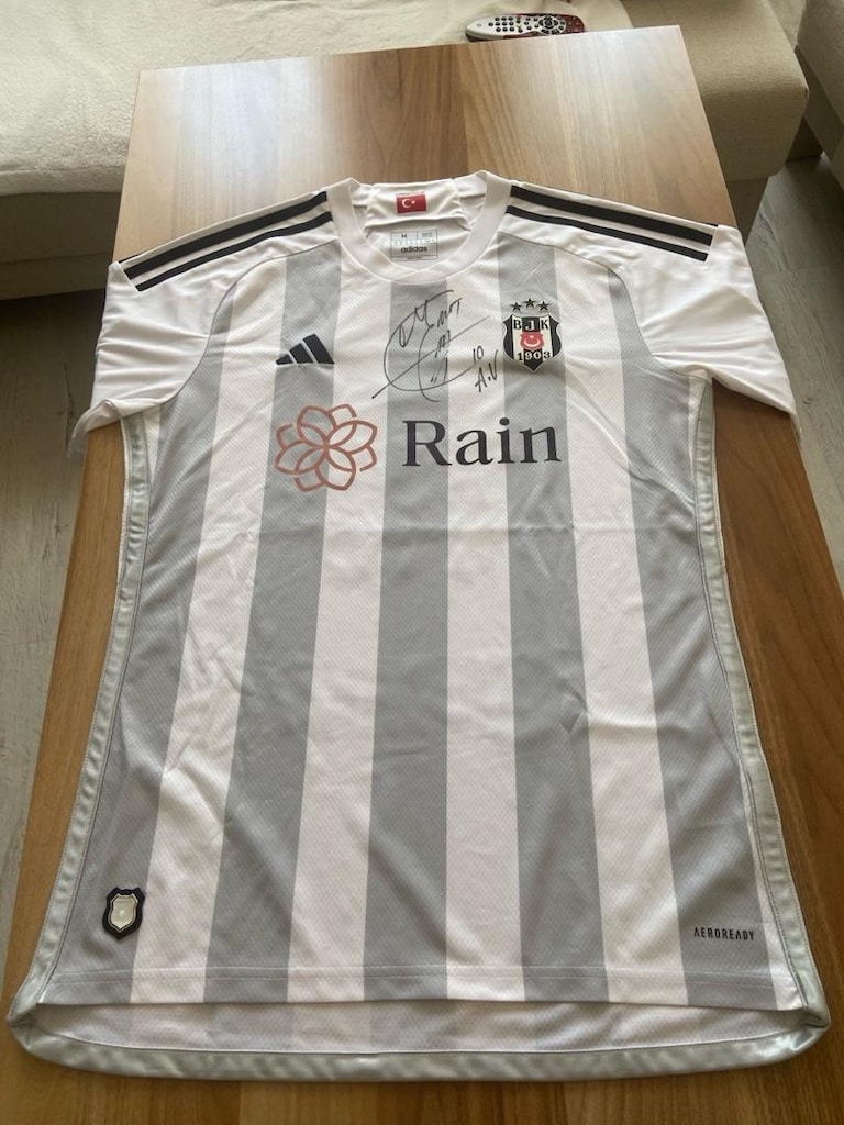 Beşiktaş Orijinal Aboubakar imzalı Lisanlı Forma - 2