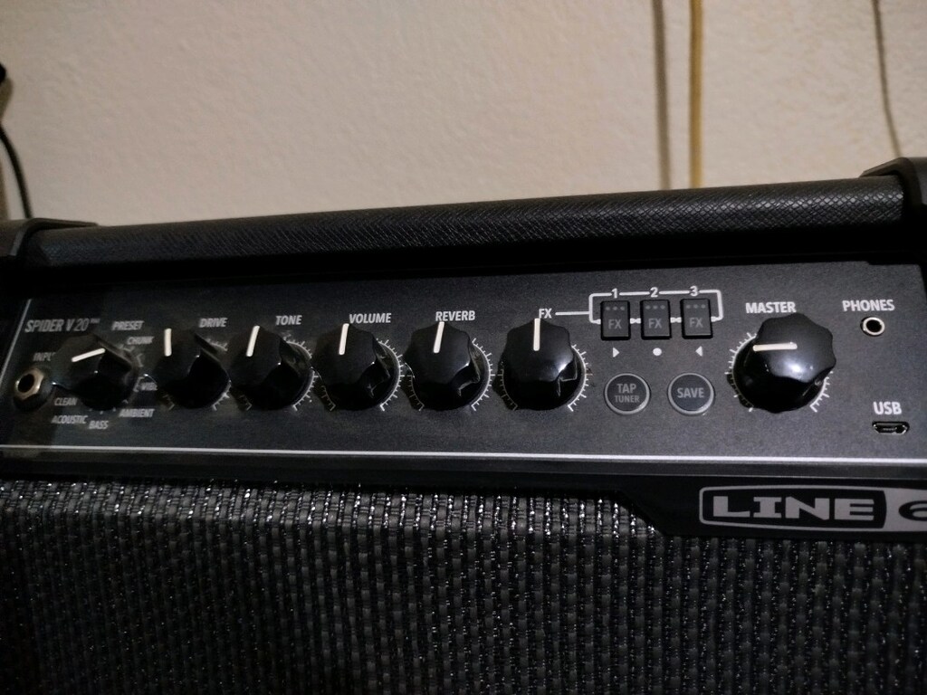 LINE 6 SPIDER V20 MKII-20 WATT ELEKTRO GİTAR AMFİSİ+GİTAR JAG KABLOSU - 7