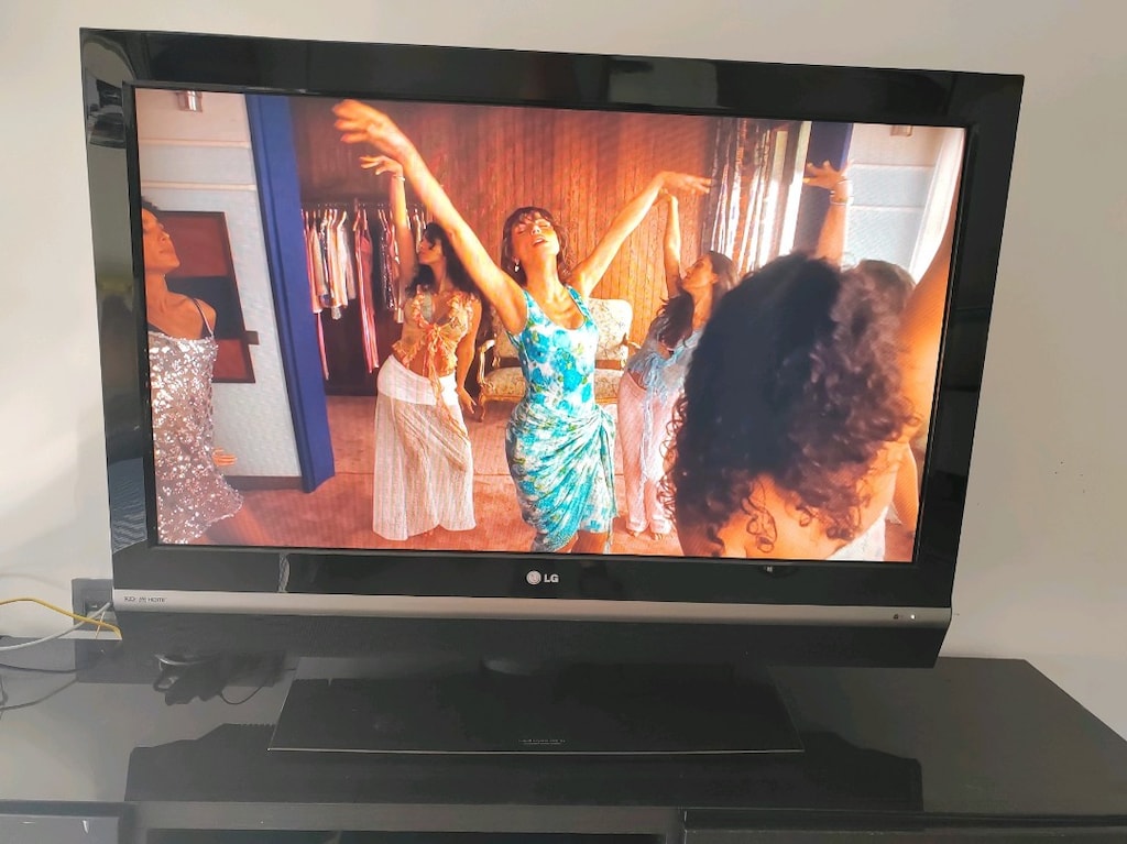 106 EKRAN LG LCD TV ÇOK TEMİZ - 6
