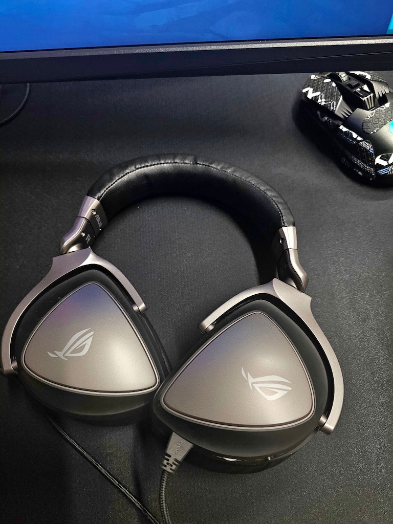 Asus Rog Delta Kulaklık - Sıfırlanmış
