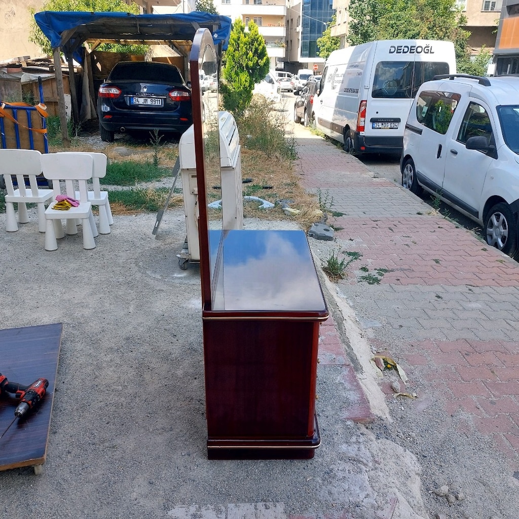MAKYAJ DOLABI - 4