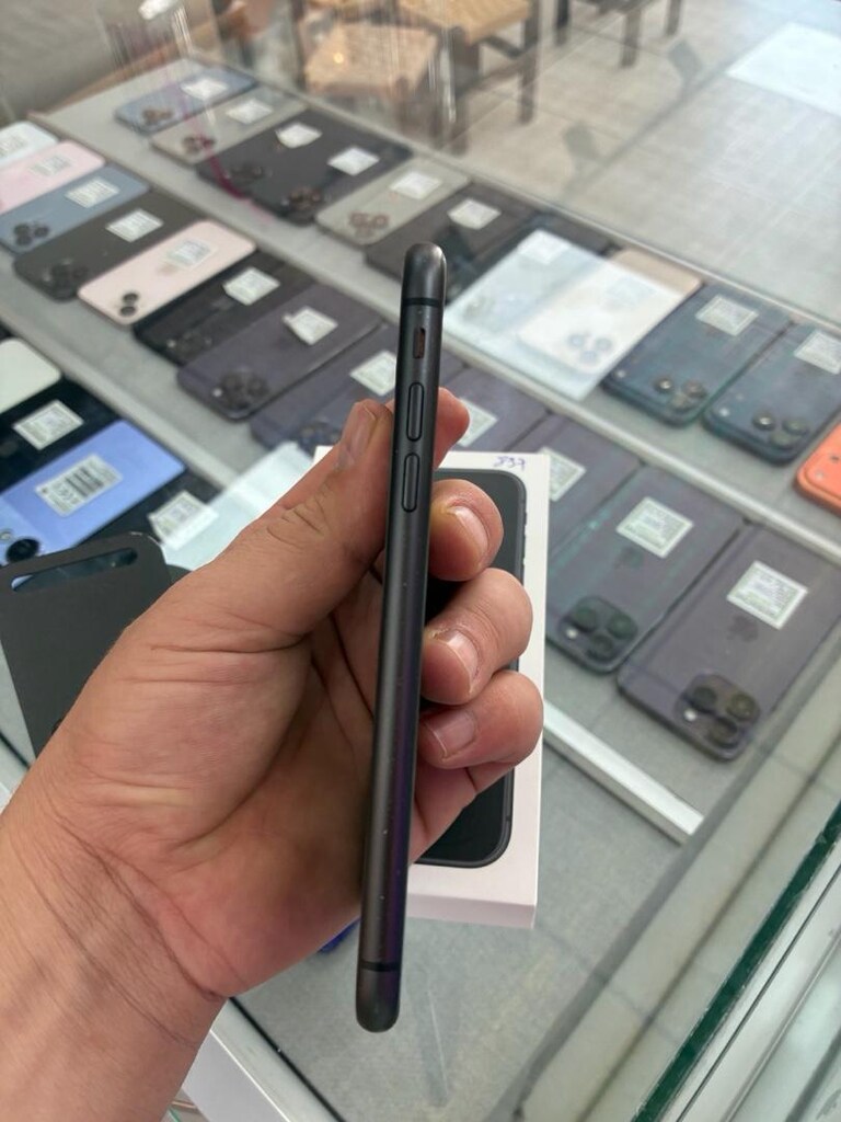 İPHONE 11 HATASIZ AYARINDA 64 GB HAFIZA Açılma oynama yoktur - 2