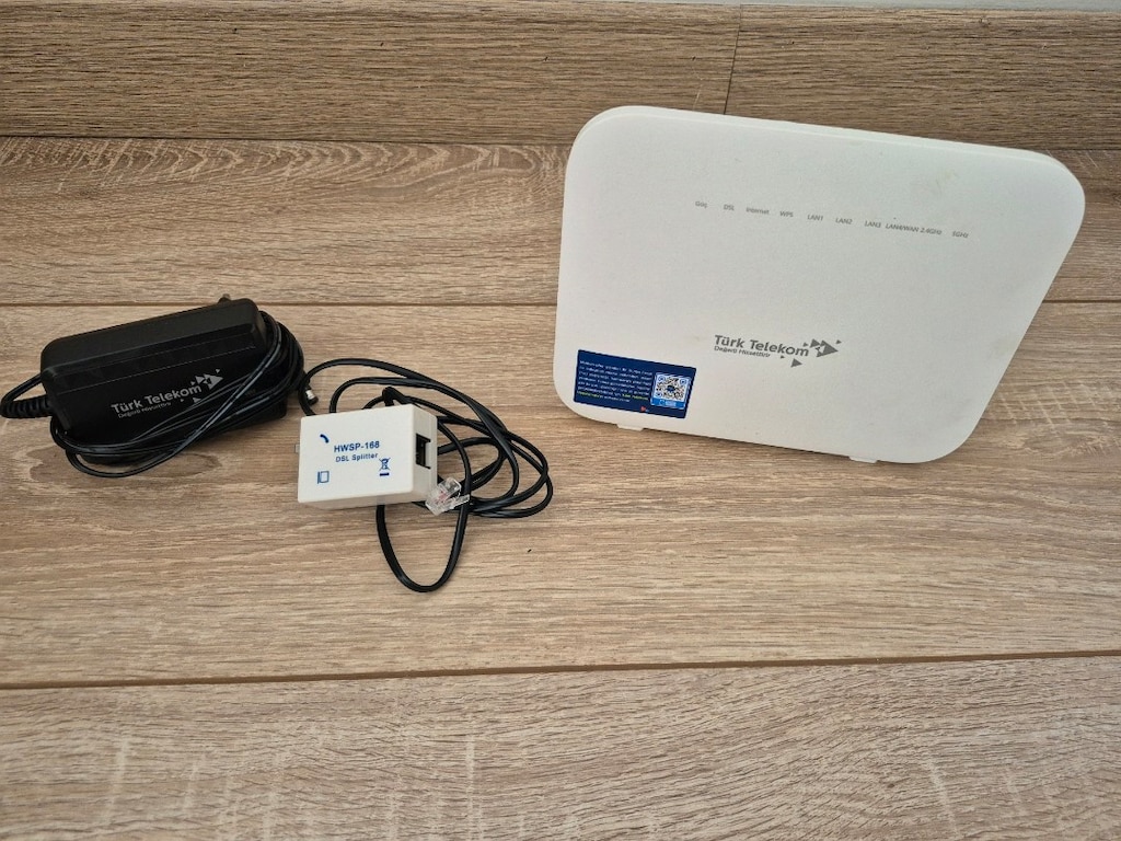 Türk Telekom Beyaz Wifi Modem ve Kablolu Bağlantı Seti, Premium Modem,