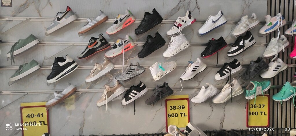 BÜYÜK İNDİRİM SPOR AYAKKABI. 300 TL BİRKENSTOCK. TERLİK. 250 TL - 6