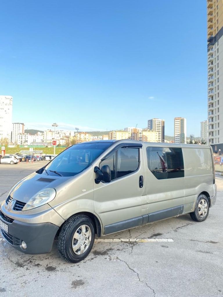 RENAULT TRAFIC 2.0 DCI - 5