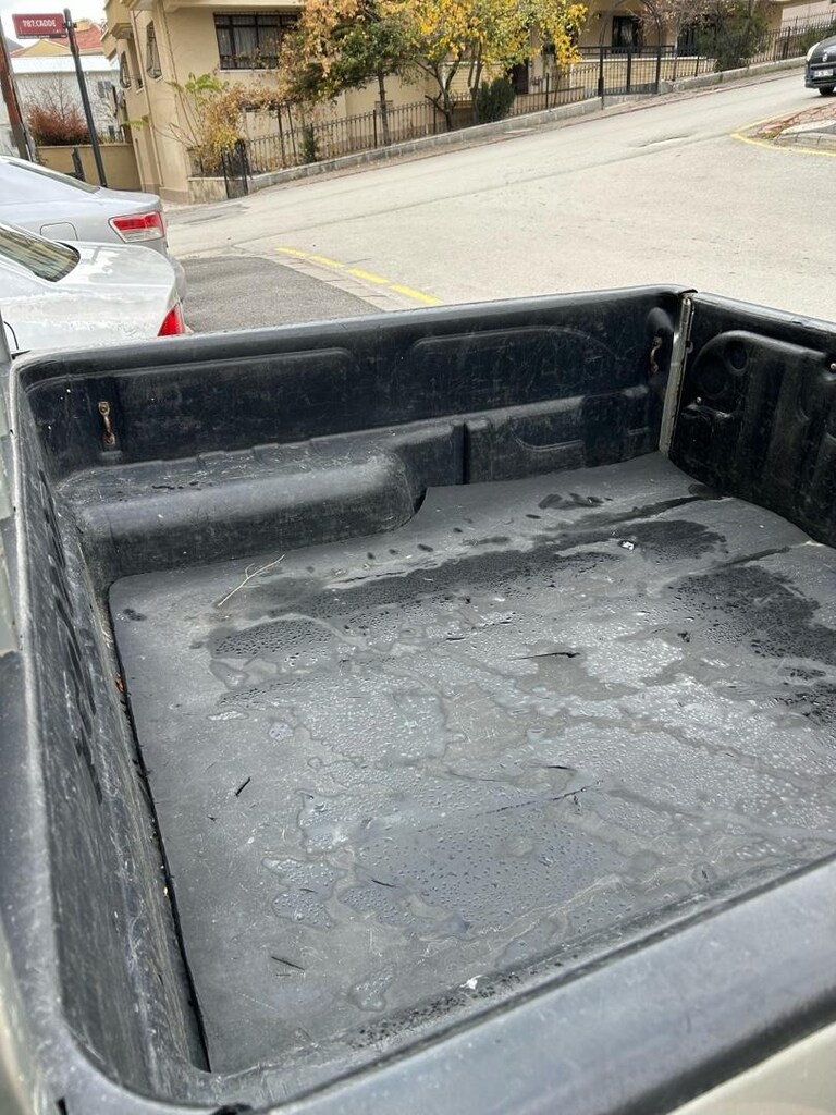 Toyota Hilux Comfort 2.5 4x2 - 14