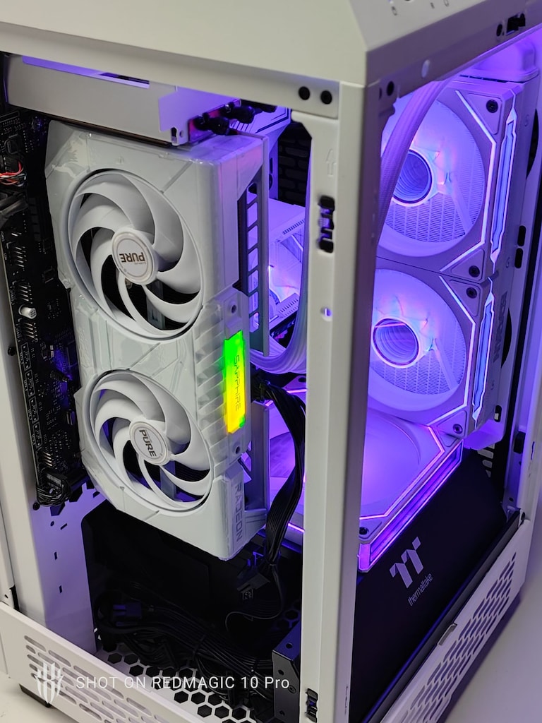 RYZEN 9 7900 - RX 9060 XT 16GB - 16GB RAM - 1TB M.2 SSD - 10