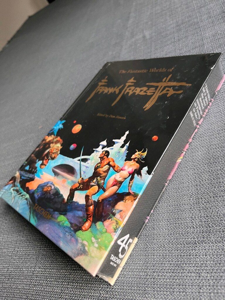 Fantastic World of Frank Frazetta İngilizce Santa Fantazi Taschen - 3