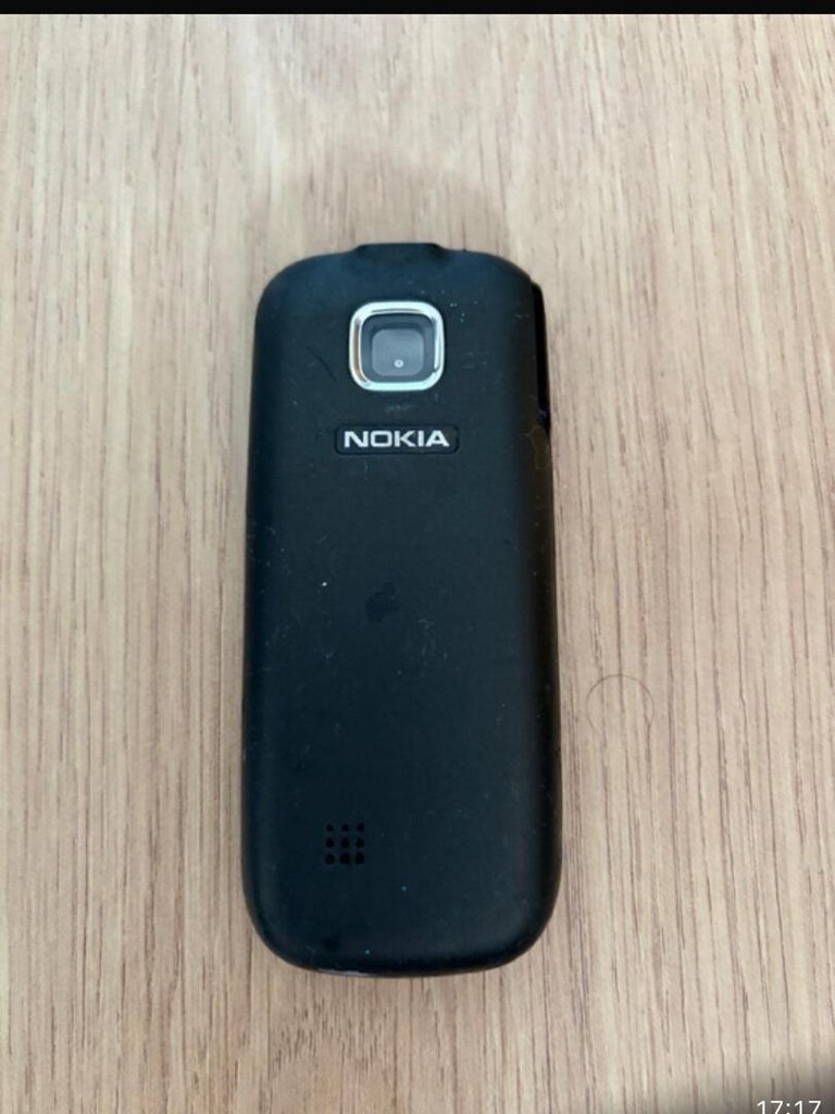 Nokia 2330 c - 2