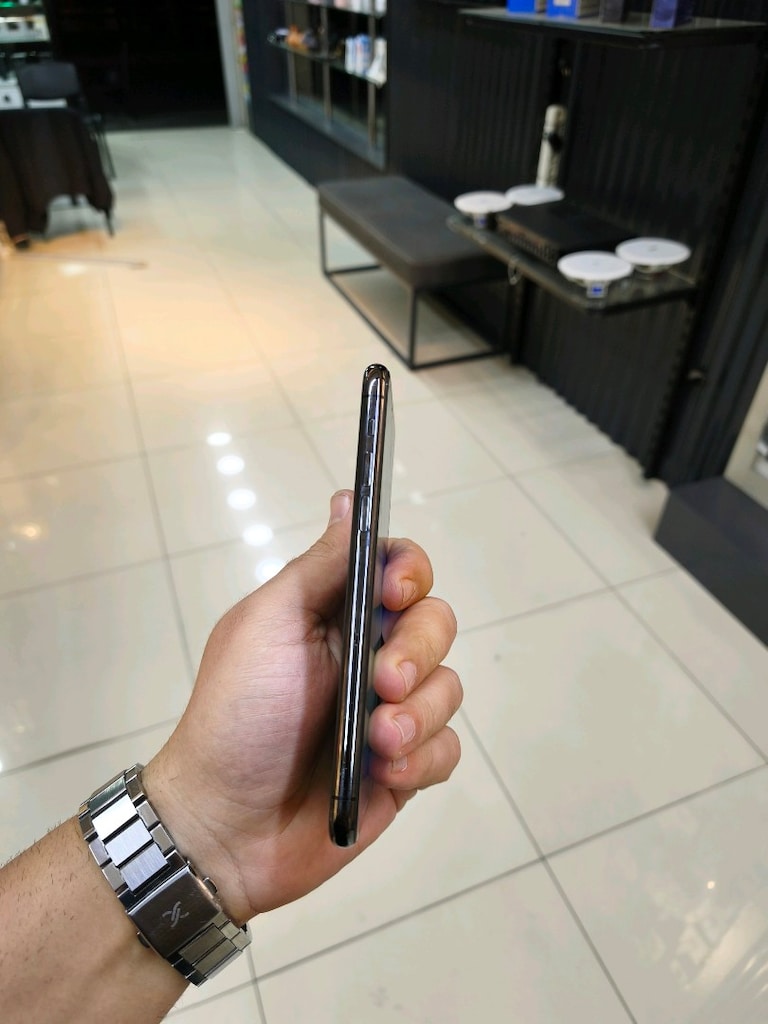 iPhone 11 Pro 64 GB – Black Pil Sağlığı: %100 - 2