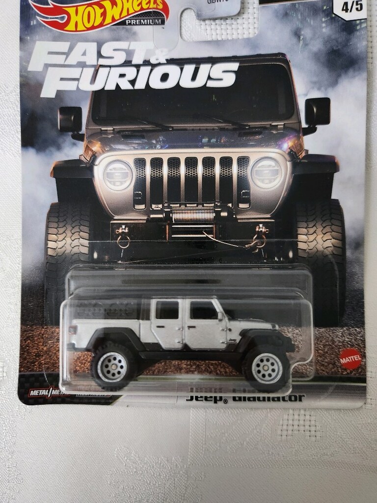 hotwheels GBW75 premium fast&furious JEEP GLADİATOR - 3