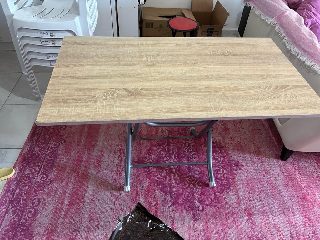 Ev eşyaları ( Çekyat, Masa , Plastik Sandalye, Katlanır yatak) - 5