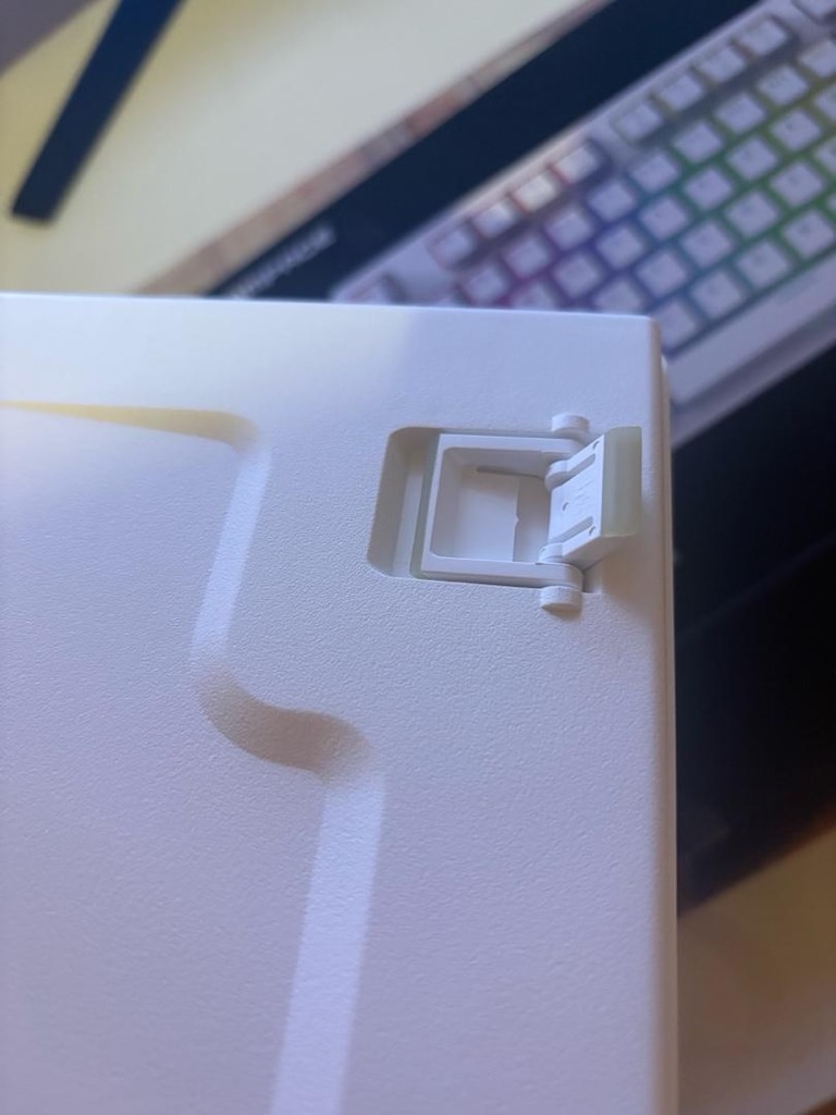 Rampage ENIGMA RGB Mekanik Gaming Klavye – Beyaz - 10
