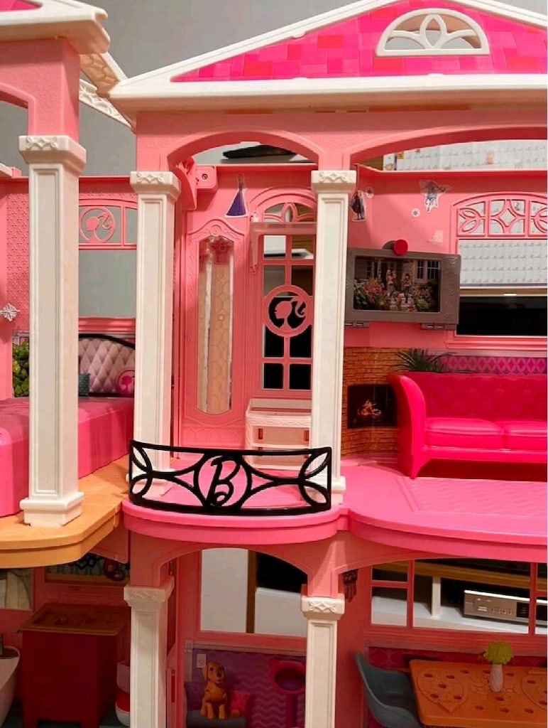 Barbie Bebek Evi - 3