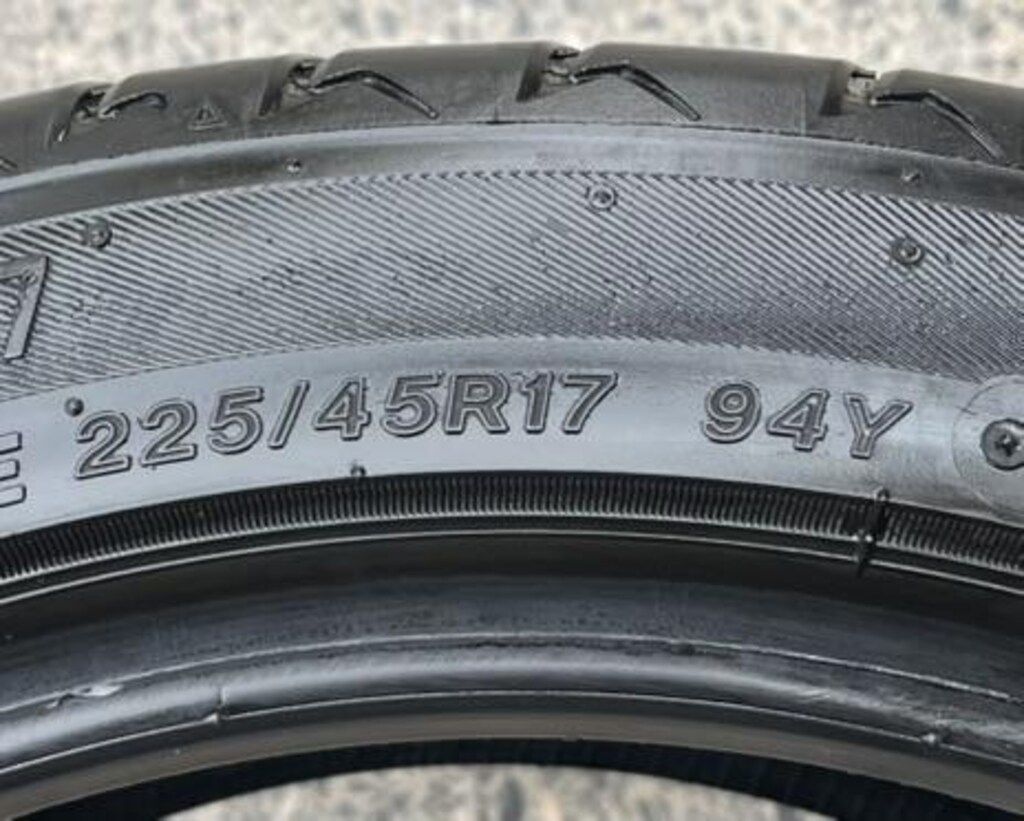 225 45 17 LASSA 94Y XL DRIVEWAYS SPORT PLUS - 11