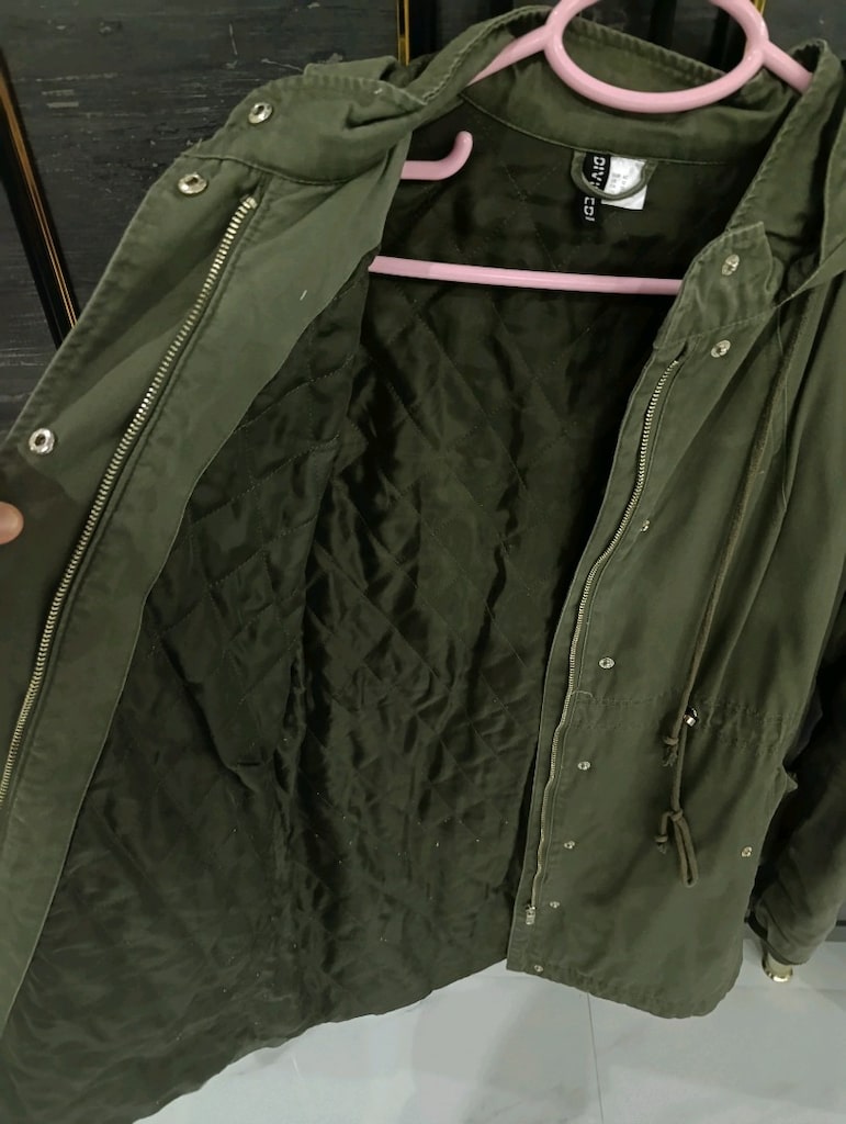 Kapüşonlu parka