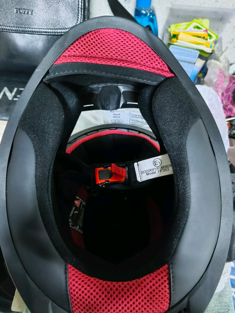 LS 2 KASK - 4