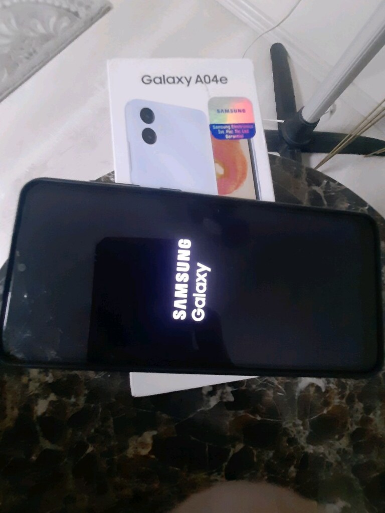 samsung a04e - 3