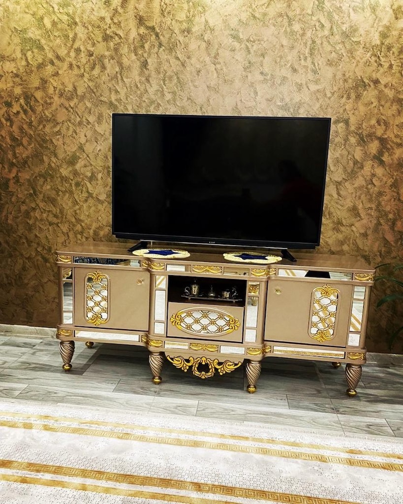 Tv Ünistesi - 2