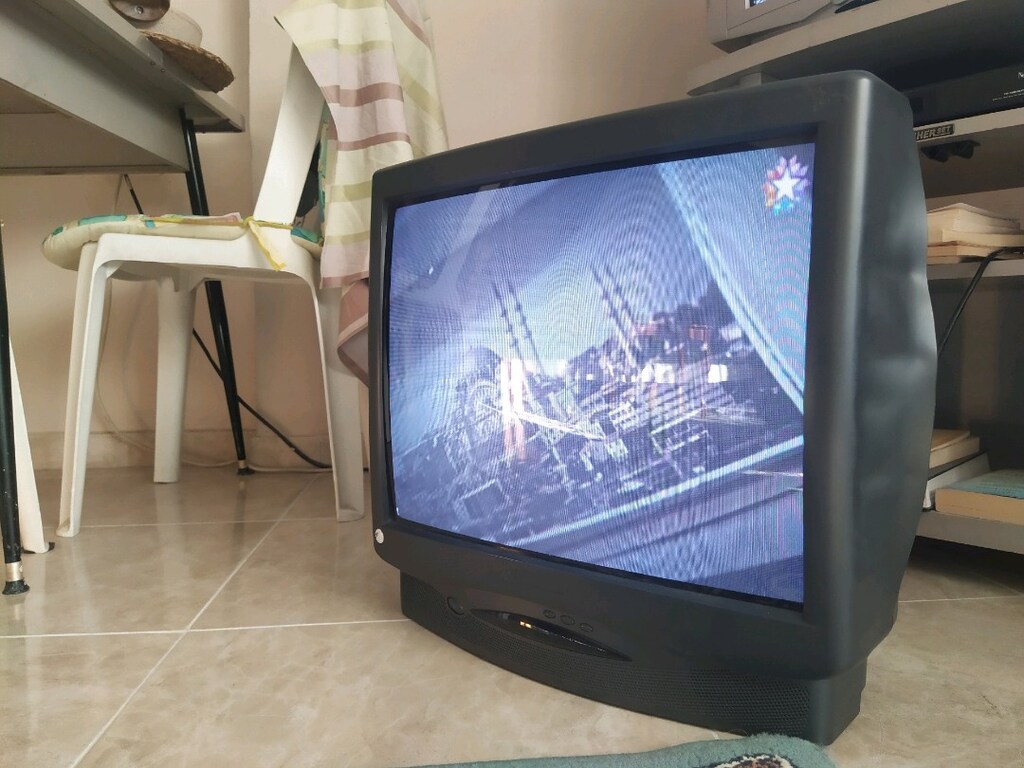 51 ekran Tüplü Televizyon - 8