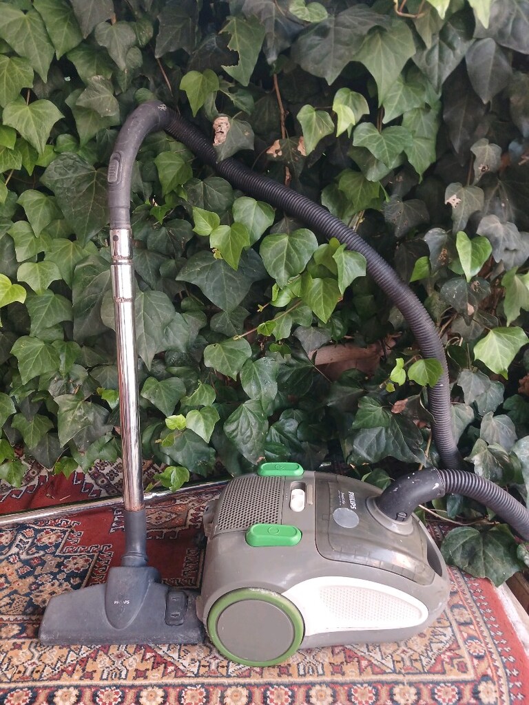 PHİLİPS ELEKTRİKLİ SÜPÜRGE TOZ TORBASIZ HIZ AYARLI KABLO MATIĞI SAĞLAM - 6