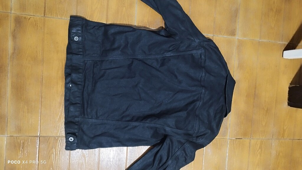 #Pull&Bear parlak rugan kot ceket mont.Mağazasında 2500 TLdir. - 6
