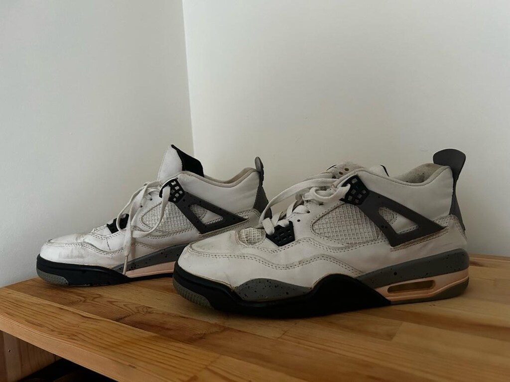 Nike Air Jordan Retro 4 - 3