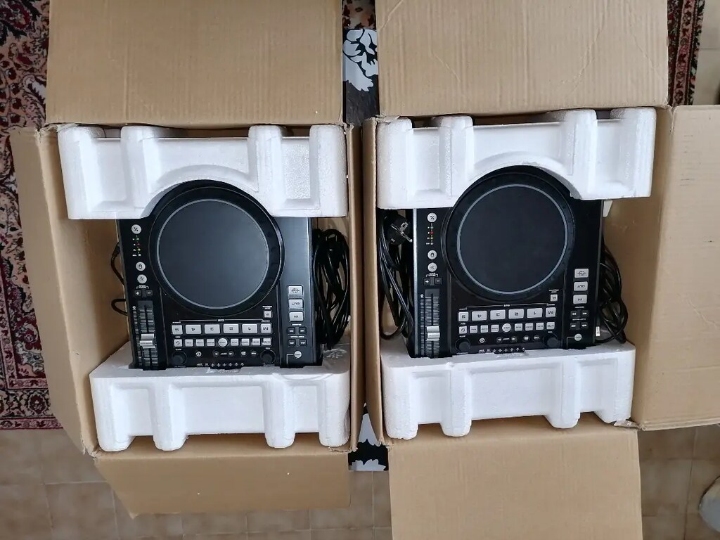 2 Adet Sıfır kutusunda American Audio Radius 2000 Cd Player - 4