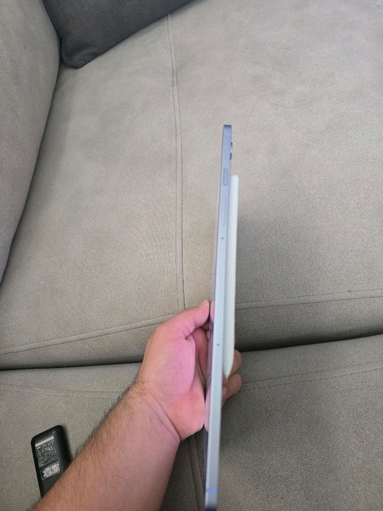 Samsung S10Fe 12/256GB Tablet - 4