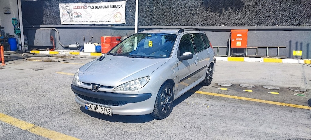 Peugeot 206+