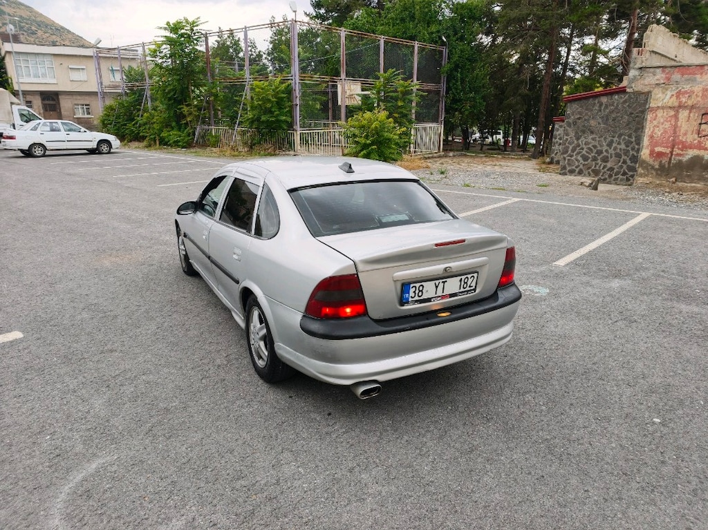 1997 Model Opel Vectra CD 2.0 16v 136 Hp Sıralı Lpg'li Muayene Yeni - 12