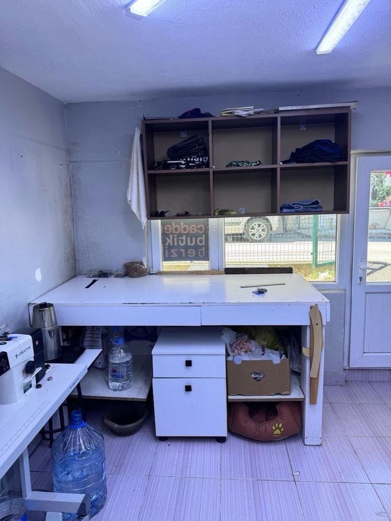 A,, Z 'ye iğneden ipliğe komple terzi dükkanı açmak istiyenlere - 8