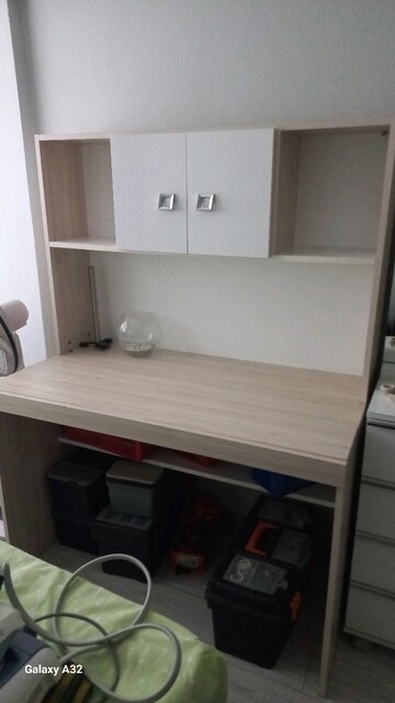 Gardırop,çalışma masası kitaplık