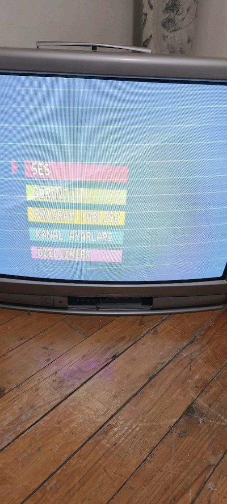 Arçelik TV 3470VD Tüplü TV 70 ekran. - 2