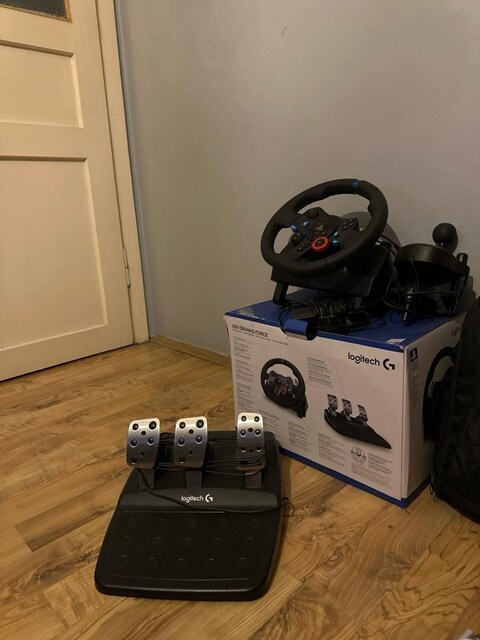 Logitech G29 + Shifter