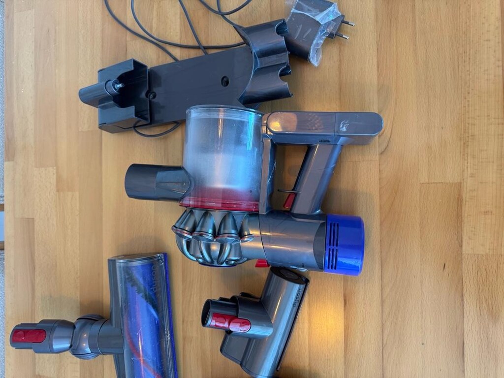 Dyson V8 Animal Kablosuz Şarjlı Dikey Süpürge - 10