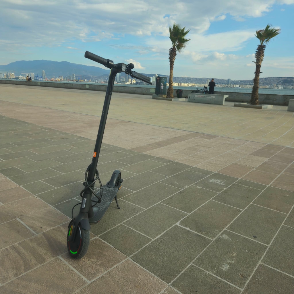 ACİL SATILIK XİAOMİ PRO 2 SCOOTER - 2