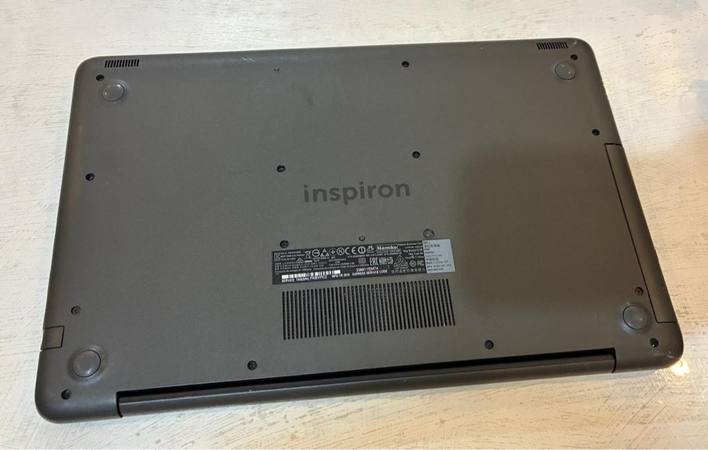LAPTOP DELL MARKA TEMİZ ( PLAYSTATİON TAKASLI ) - 7