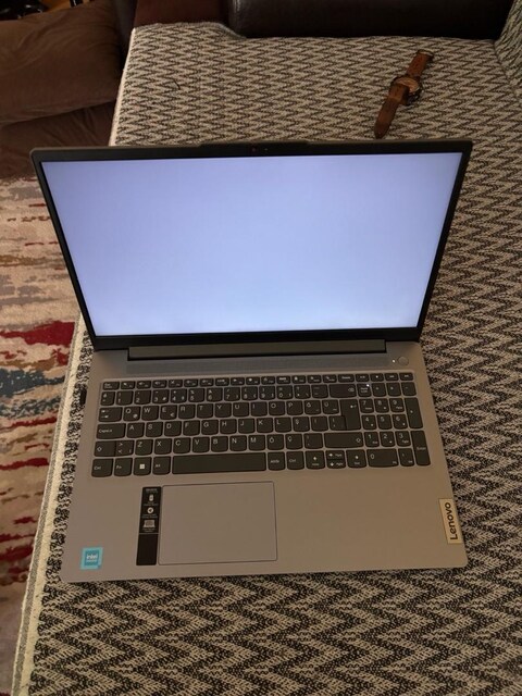 Lenovo IdeaPad Slim 3 | Intel N1
