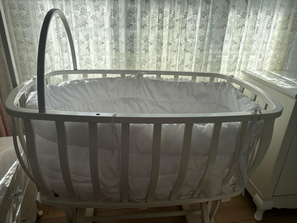 Bebek beşiği tahterevalli marka sallanır beşik sorunsuz