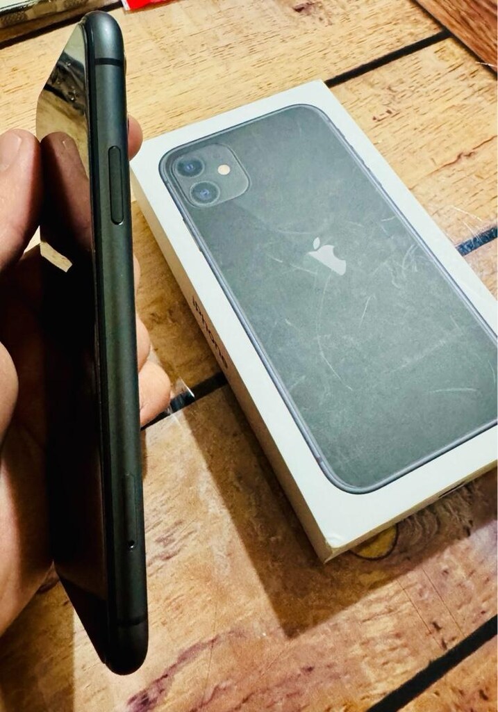 YURTİÇİ NOKTA HATASIZ 128gb IPHONE 11 - 10